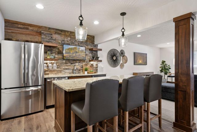 155 Wooddale Avenue, Wayzata, MN 55391