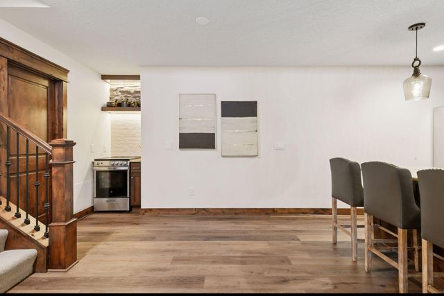 155 Wooddale Avenue, Wayzata, MN 55391