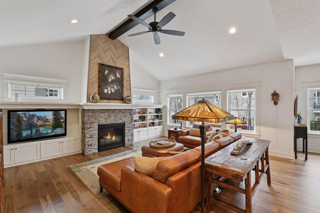 155 Wooddale Avenue, Wayzata, MN 55391