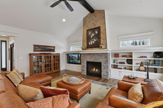 155 Wooddale Avenue, Wayzata, MN 55391