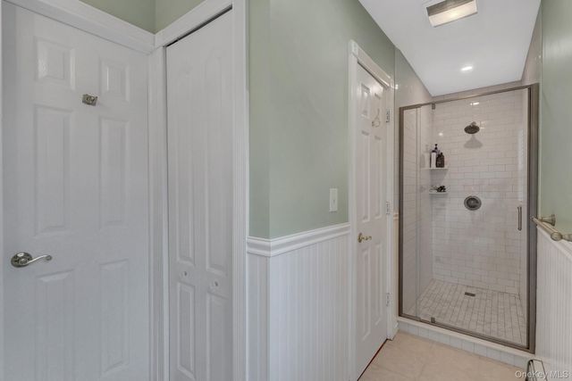 121 Wright Avenue, Deer Park, NY 11729