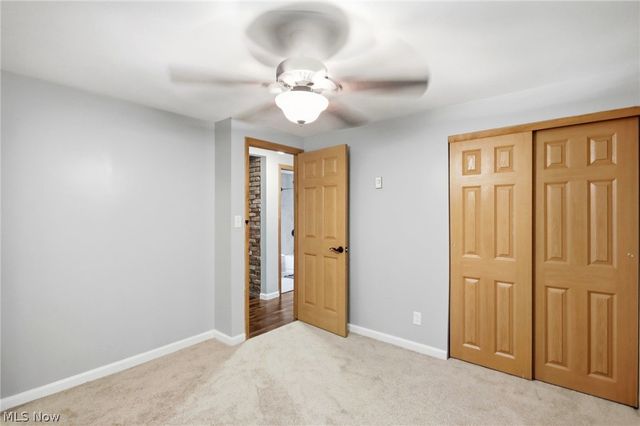 8870 N Spring Valley Park Drive, Chagrin Falls, OH 44023