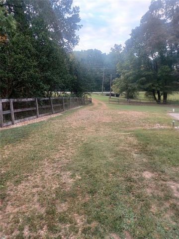 650 Kingston Highway, Kingston, GA 30145