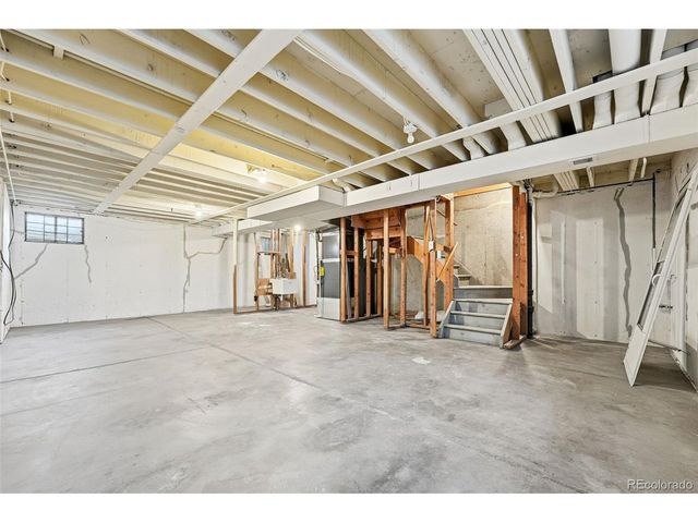 424 E 116th Ave, Northglenn, CO 80233