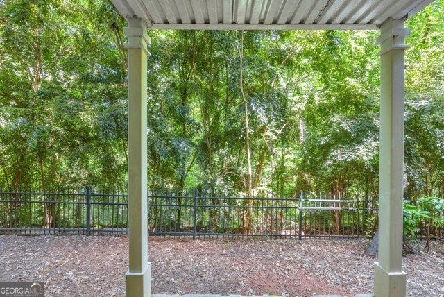 490 Barnett Shoals Road 205, Athens, GA 30605