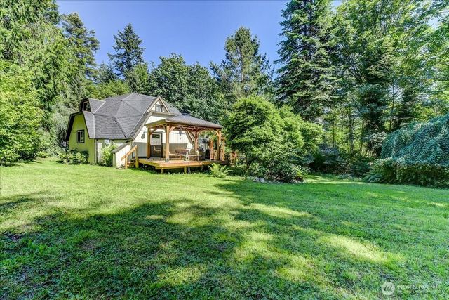 3971 SE Camano Drive, Camano Island, WA 98282