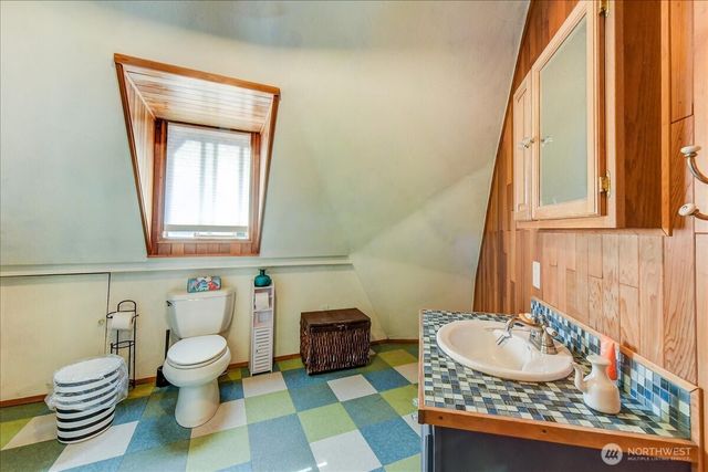 3971 SE Camano Drive, Camano Island, WA 98282