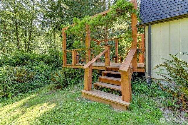 3971 SE Camano Drive, Camano Island, WA 98282