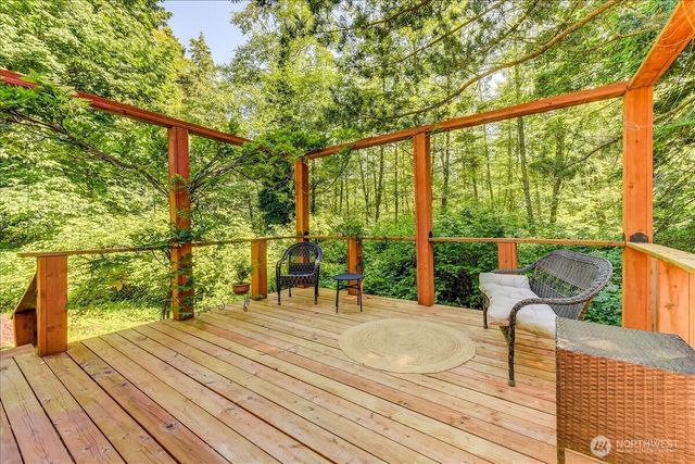 3971 SE Camano Drive, Camano Island, WA 98282