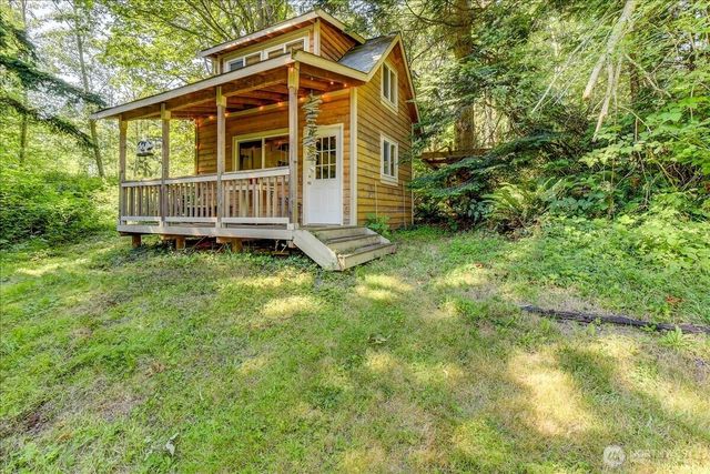 3971 SE Camano Drive, Camano Island, WA 98282
