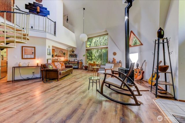 3971 SE Camano Drive, Camano Island, WA 98282