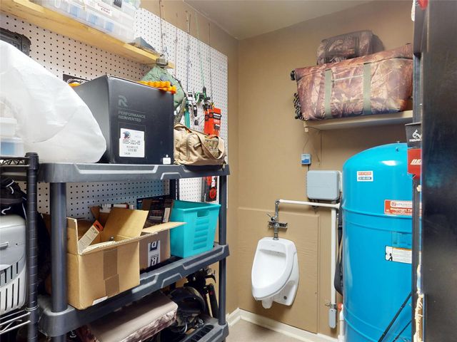 142 Sentinel Oaks, Pinehurst, TX 77362