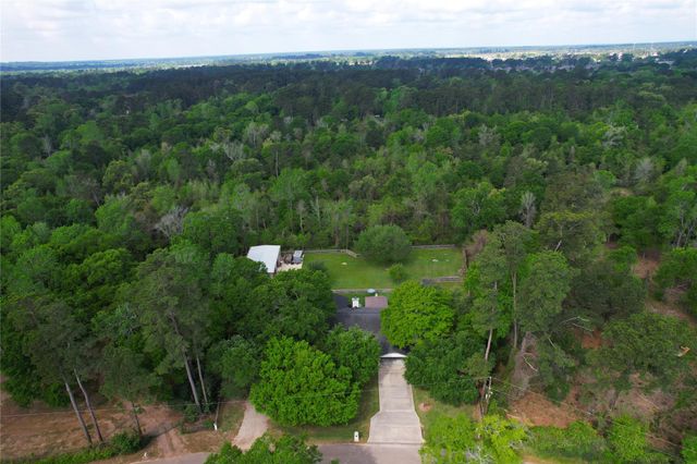 142 Sentinel Oaks, Pinehurst, TX 77362