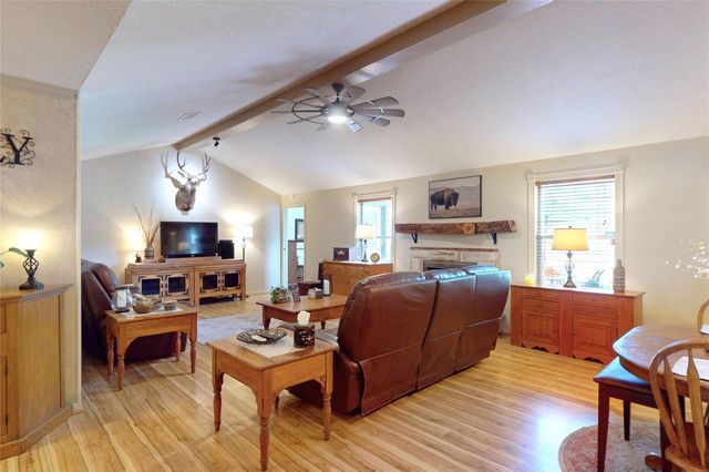 142 Sentinel Oaks, Pinehurst, TX 77362