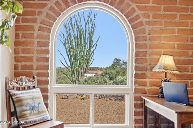 4832 W Trails End Road, Tucson, AZ 85745