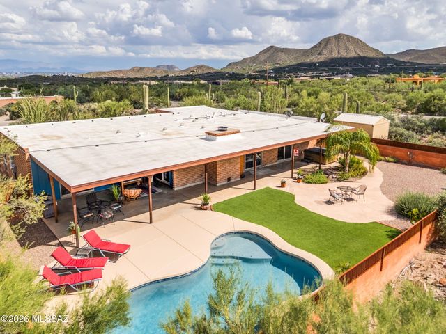 4832 W Trails End Road, Tucson, AZ 85745