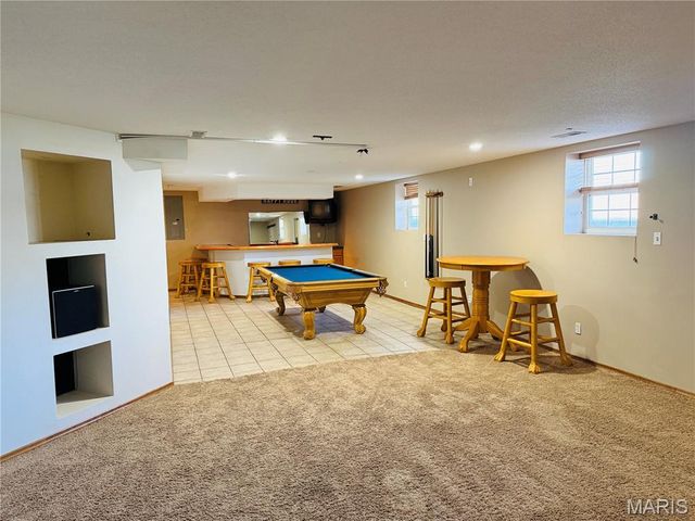 6 Jennifer Lane, Collinsville, IL 62234