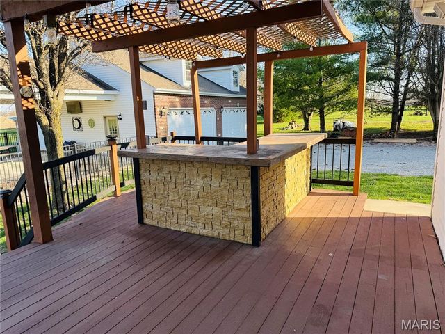 6 Jennifer Lane, Collinsville, IL 62234