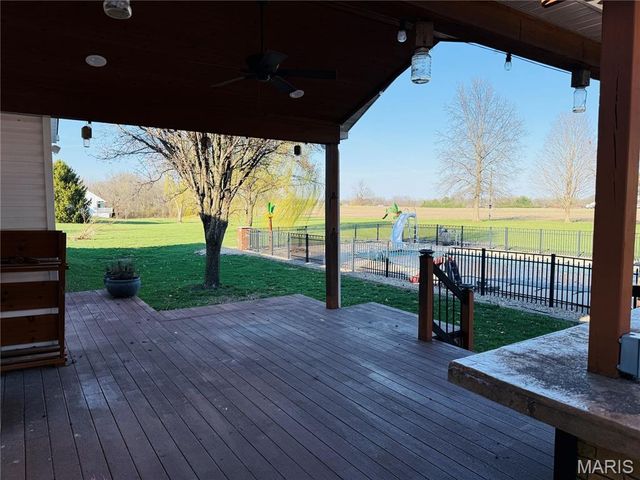 6 Jennifer Lane, Collinsville, IL 62234