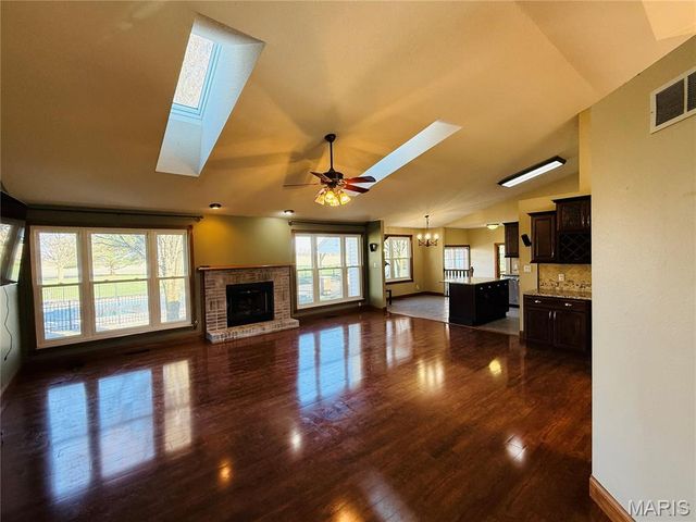 6 Jennifer Lane, Collinsville, IL 62234