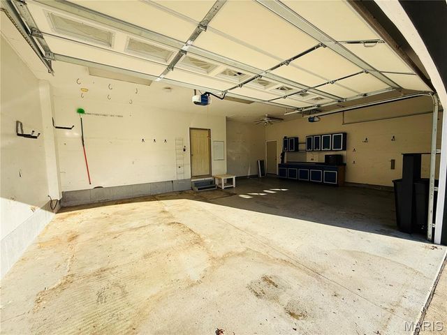 6 Jennifer Lane, Collinsville, IL 62234