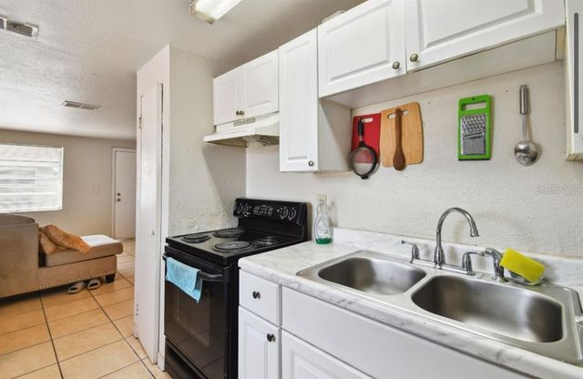 4507-4517 E GIDDENS AVENUE, Tampa, FL 33610