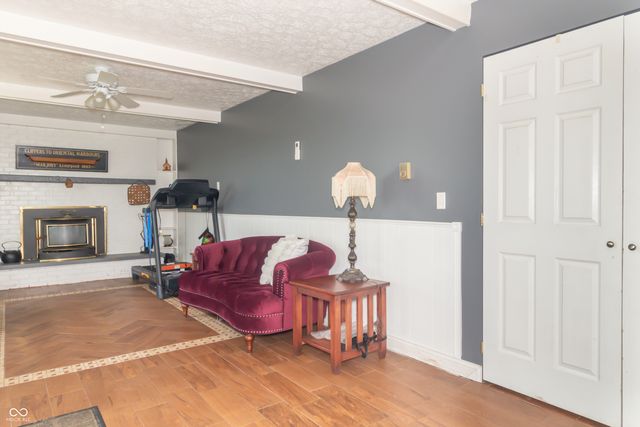 5574 Arrowhead Drive, Greenfield, IN 46140