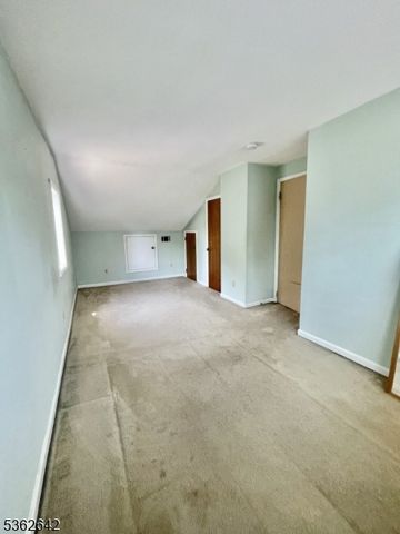 1211 S 9Th St, South Plainfield Boro, NJ 07080