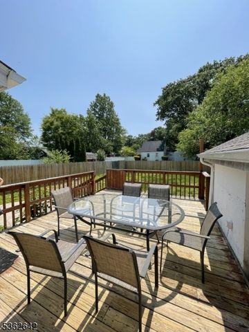 1211 S 9Th St, South Plainfield Boro, NJ 07080