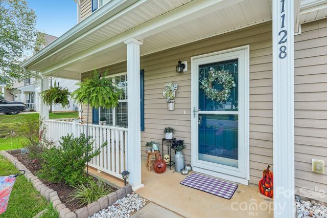 1128 Ametrine Lane, Dallas, NC 28034