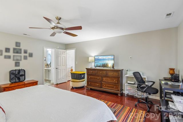 1128 Ametrine Lane, Dallas, NC 28034