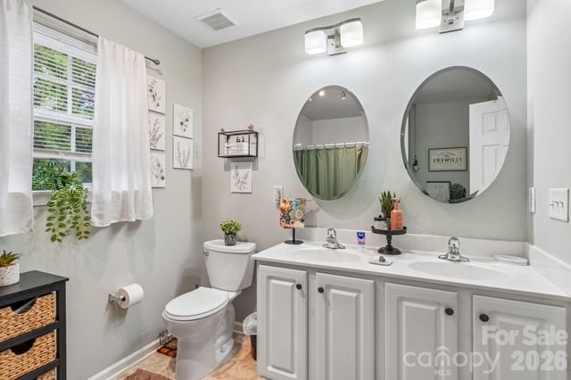 1128 Ametrine Lane, Dallas, NC 28034