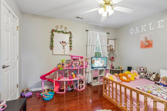 1128 Ametrine Lane, Dallas, NC 28034