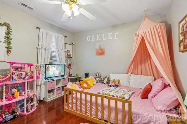 1128 Ametrine Lane, Dallas, NC 28034