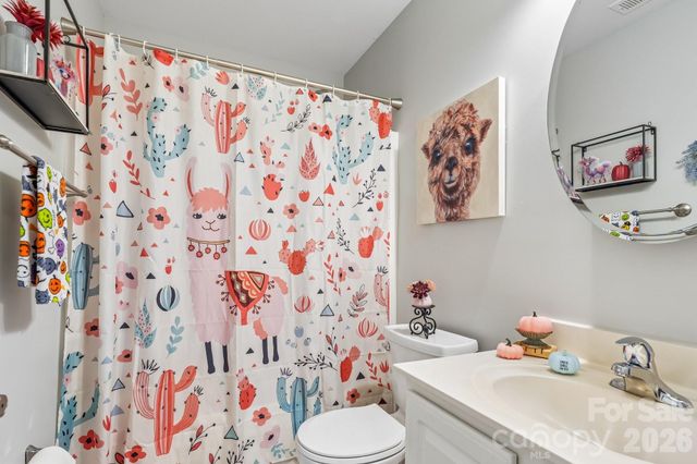 1128 Ametrine Lane, Dallas, NC 28034