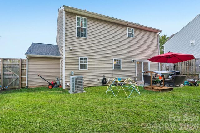 1128 Ametrine Lane, Dallas, NC 28034