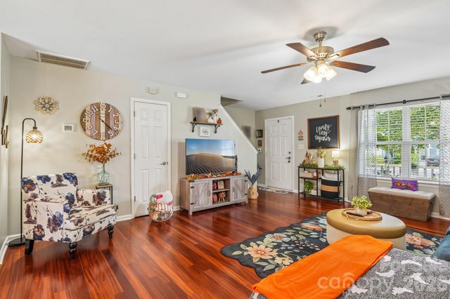 1128 Ametrine Lane, Dallas, NC 28034