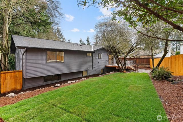 13163 93rd Avenue NE, Kirkland, WA 98034