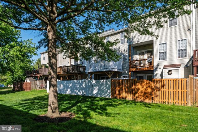 2333 MANOMET CT, Crofton, MD 21114