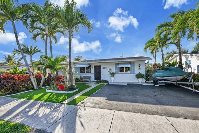 1933 SW 67th Avenue, North Lauderdale, FL 33068