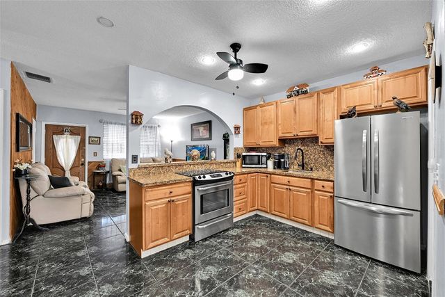 1933 SW 67th Avenue, North Lauderdale, FL 33068