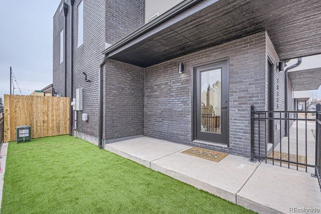 10151 W 38th Ave, Wheat Ridge, CO 80033