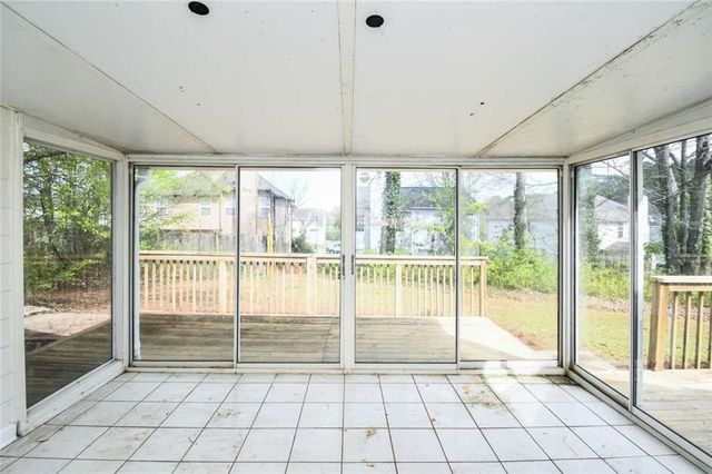 7586 Briar Crest Court, Riverdale, GA 30296