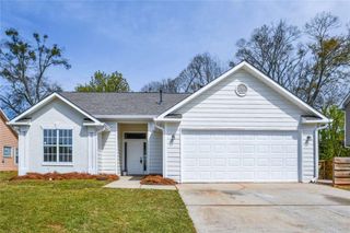 7586 Briar Crest Court, Riverdale, GA 30296
