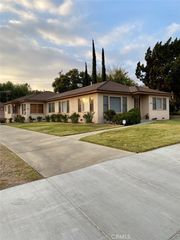 139 Acacia Avenue, Monrovia, CA 91016