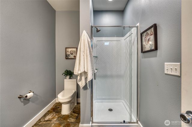814 Jewil Drive, Fox Island, WA 98333
