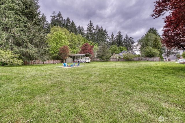 814 Jewil Drive, Fox Island, WA 98333