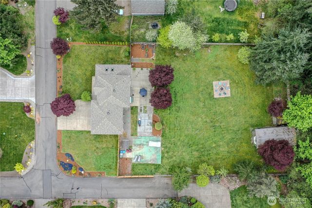 814 Jewil Drive, Fox Island, WA 98333