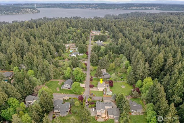 814 Jewil Drive, Fox Island, WA 98333