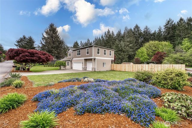 814 Jewil Drive, Fox Island, WA 98333